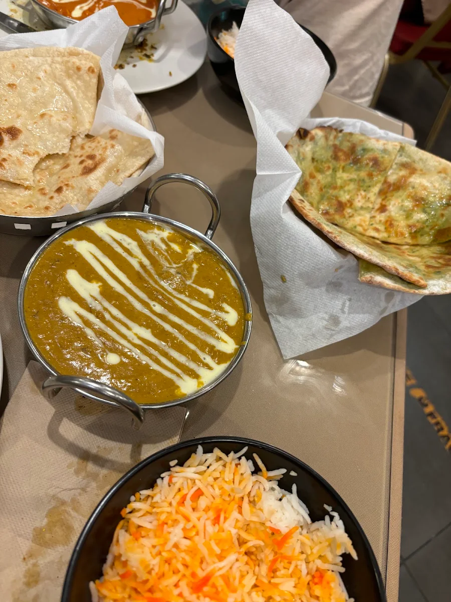 Highlights, Curry 'n' Spice Indian Restaurant
