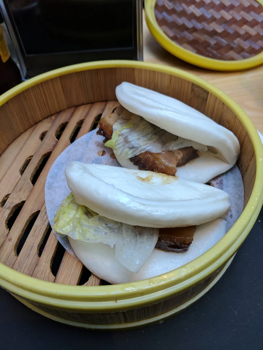 BBQ Chicken Bao