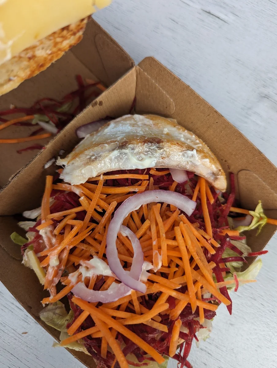 Fish Burger, Tobin Fish Tales