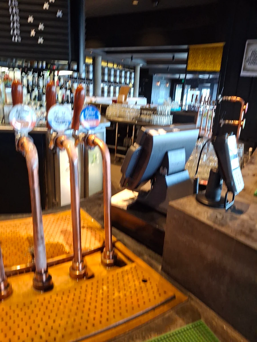 Highlights, Wharf Tavern