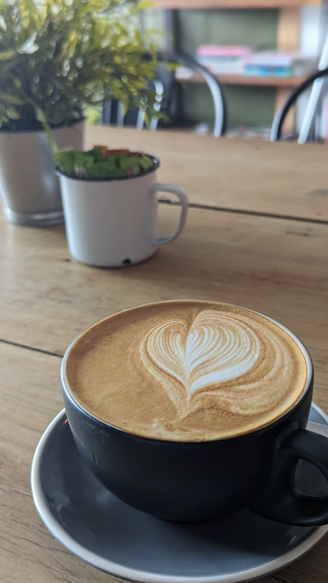 Flat White, jak & Mo Taste Co
