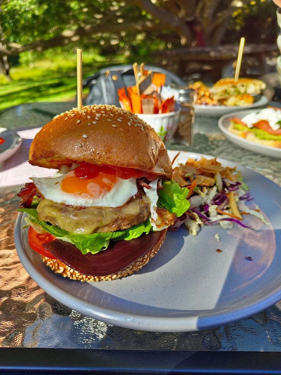 Garden Beef Burger