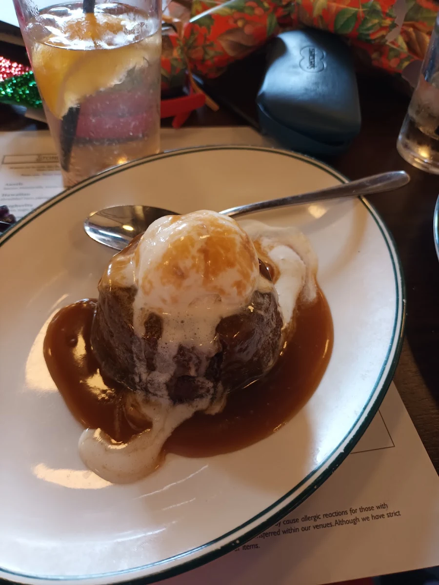 Sticky Date Pudding