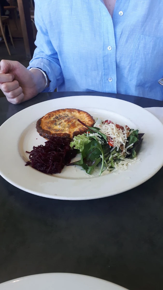 Caramelised Onion and Goat Cheese Tart