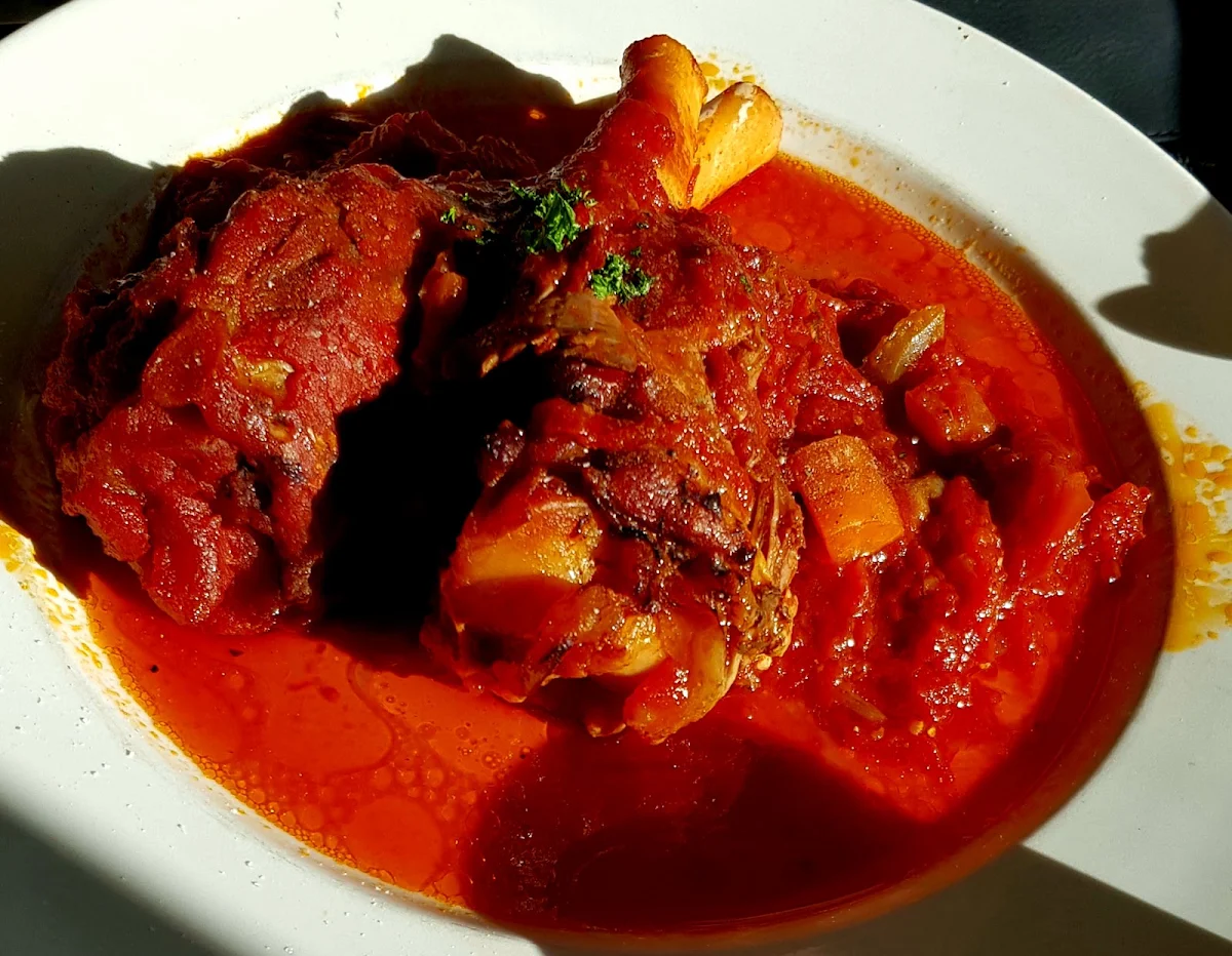 Slow Cooked Lamb Shanks