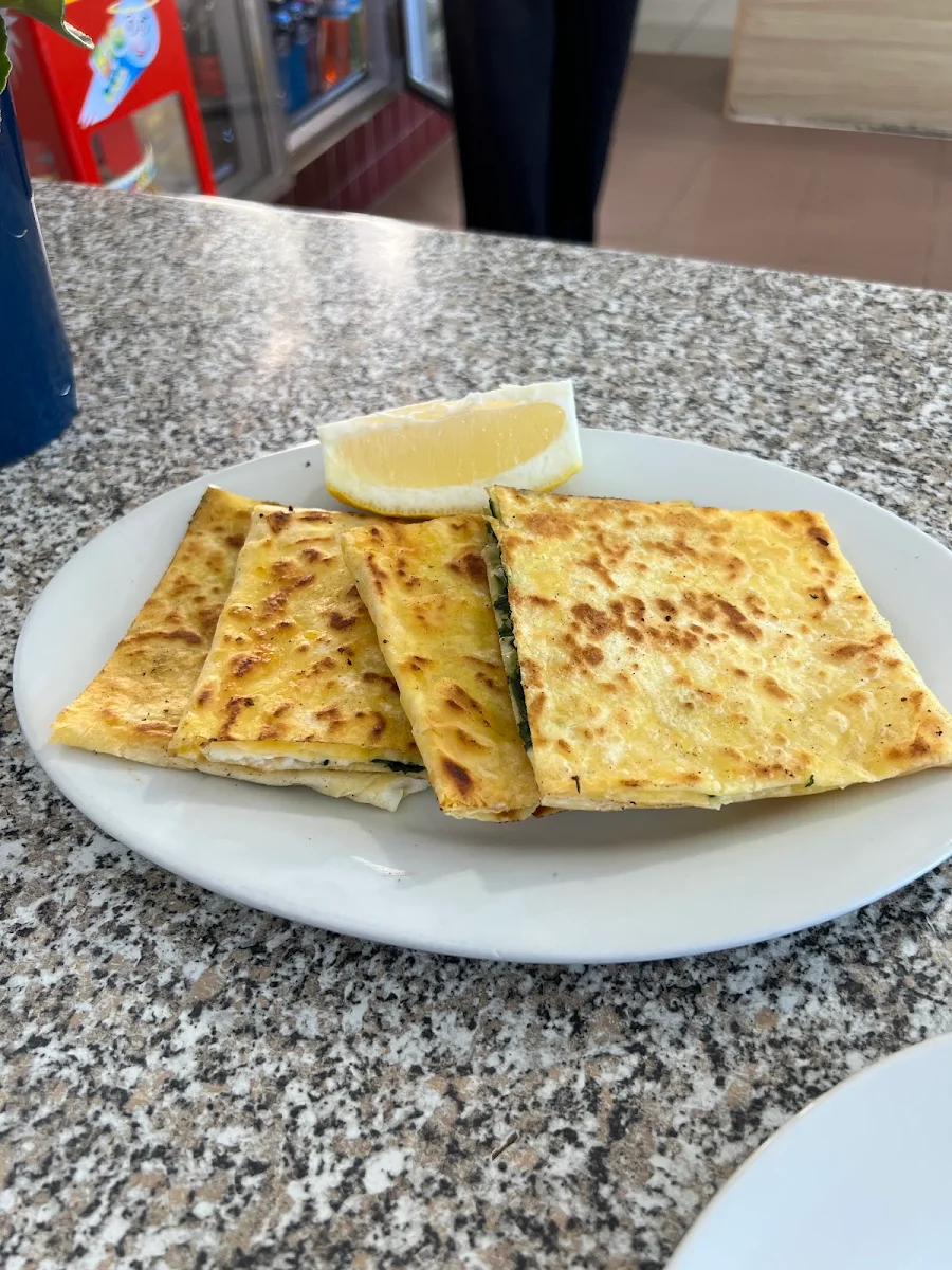 Highlights, Bundoora Kebab House
