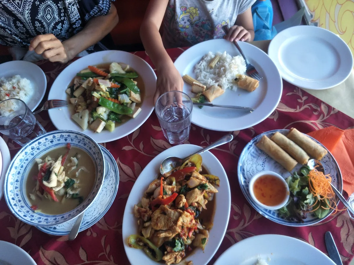 Highlights, Dhok Koon Thai Restaurant