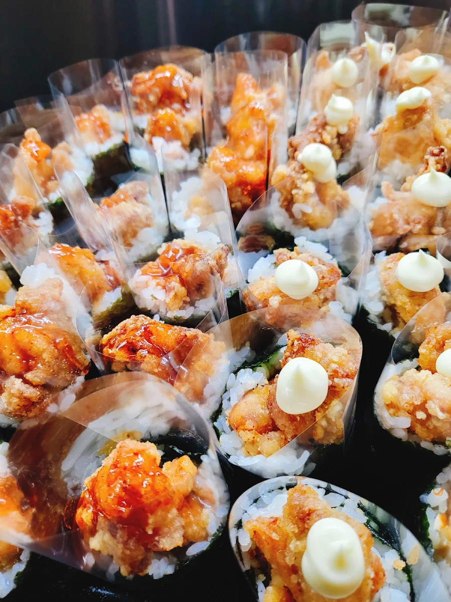 Highlights, Chez Sushi