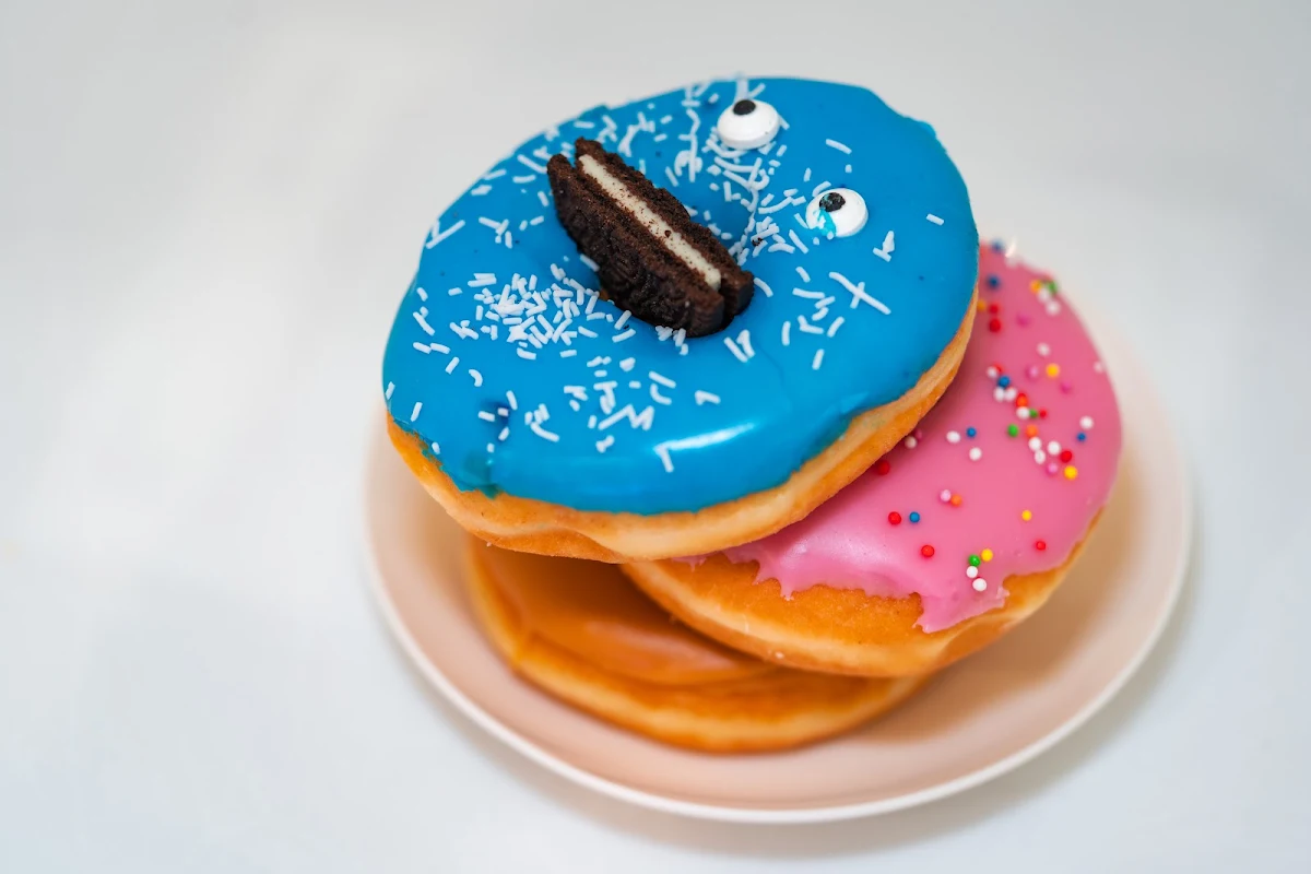 Highlights, Love With Donut