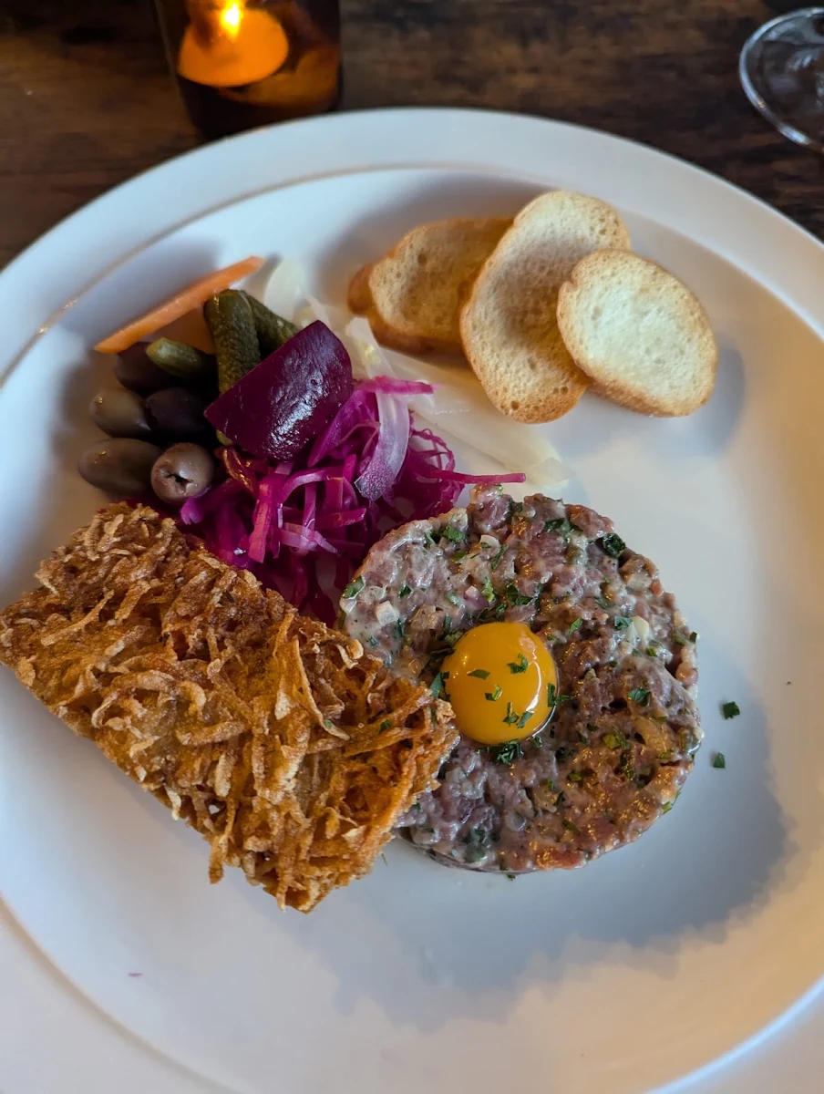 Highlights, Lulu’s Little Bistro