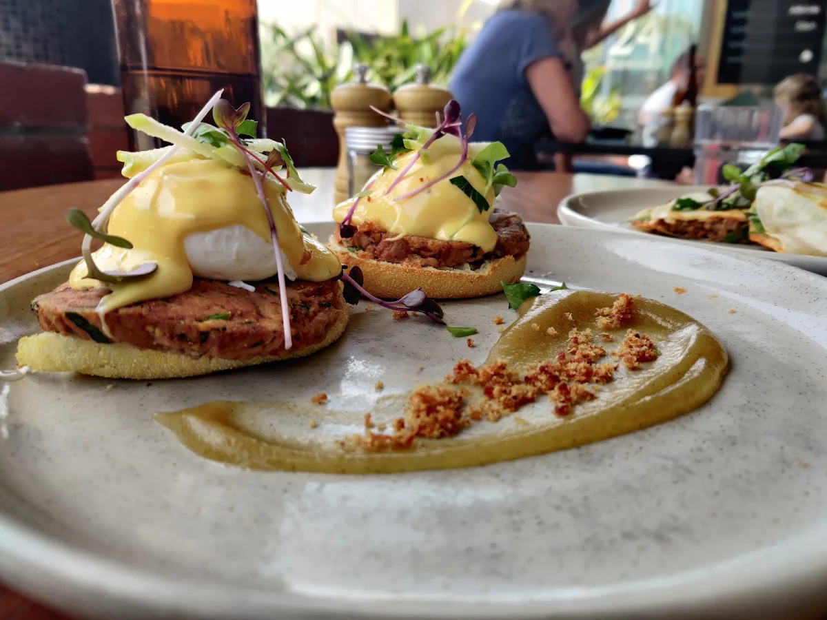 Eggs Benedict, Bawa Cafe Hawthorn