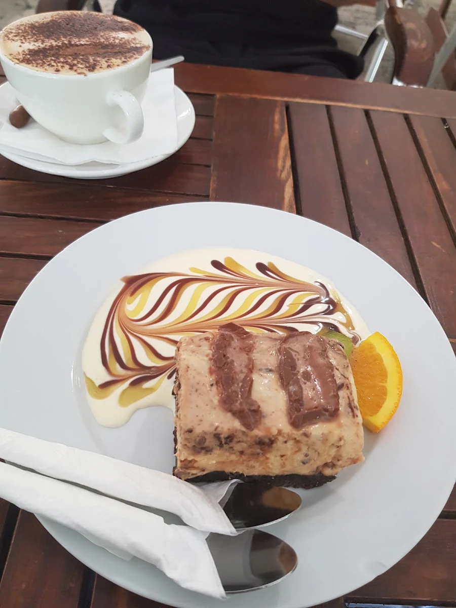 Mars Bar Cheesecake, Medowie Macadamias