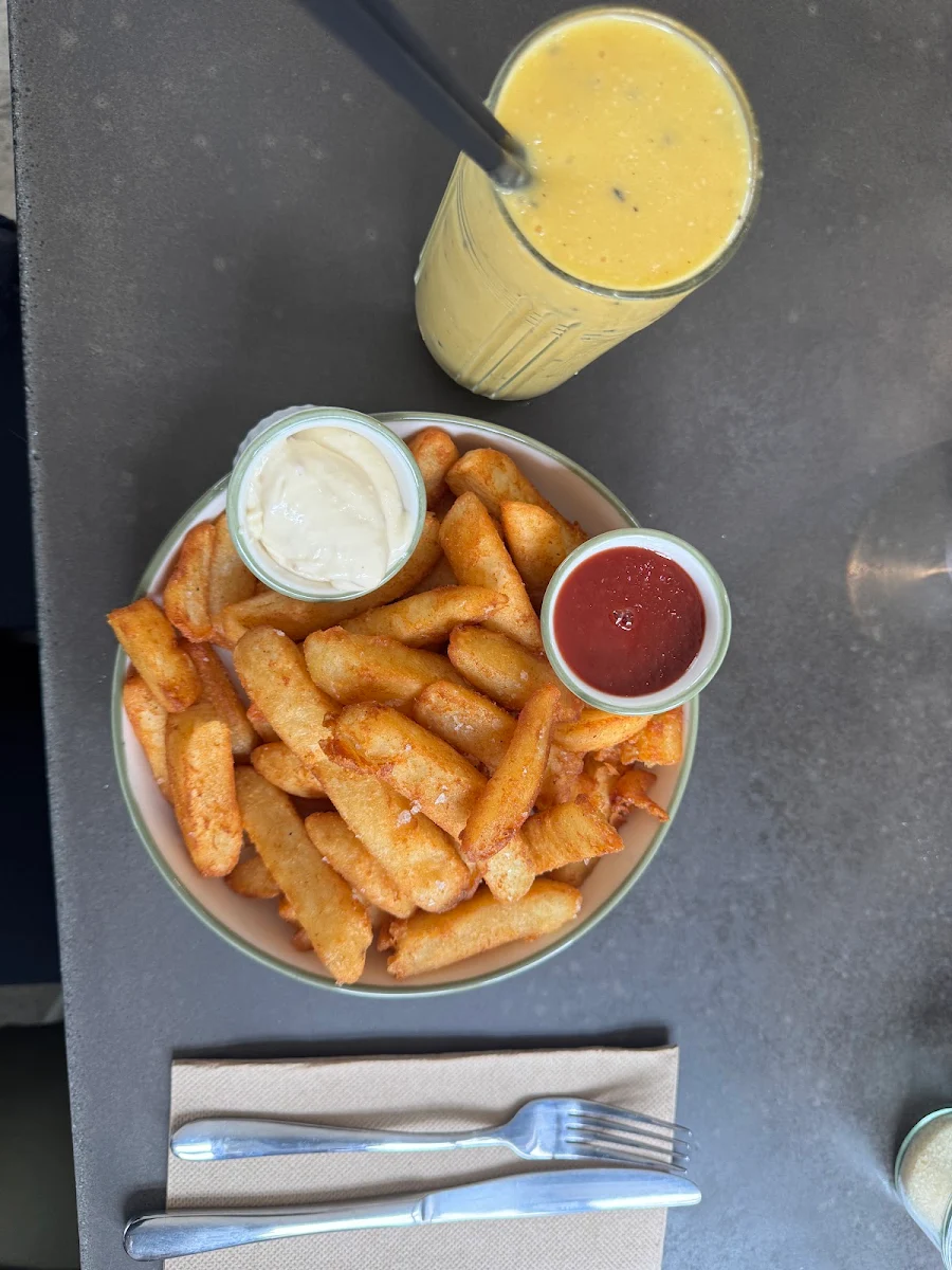 Chips, Fodder