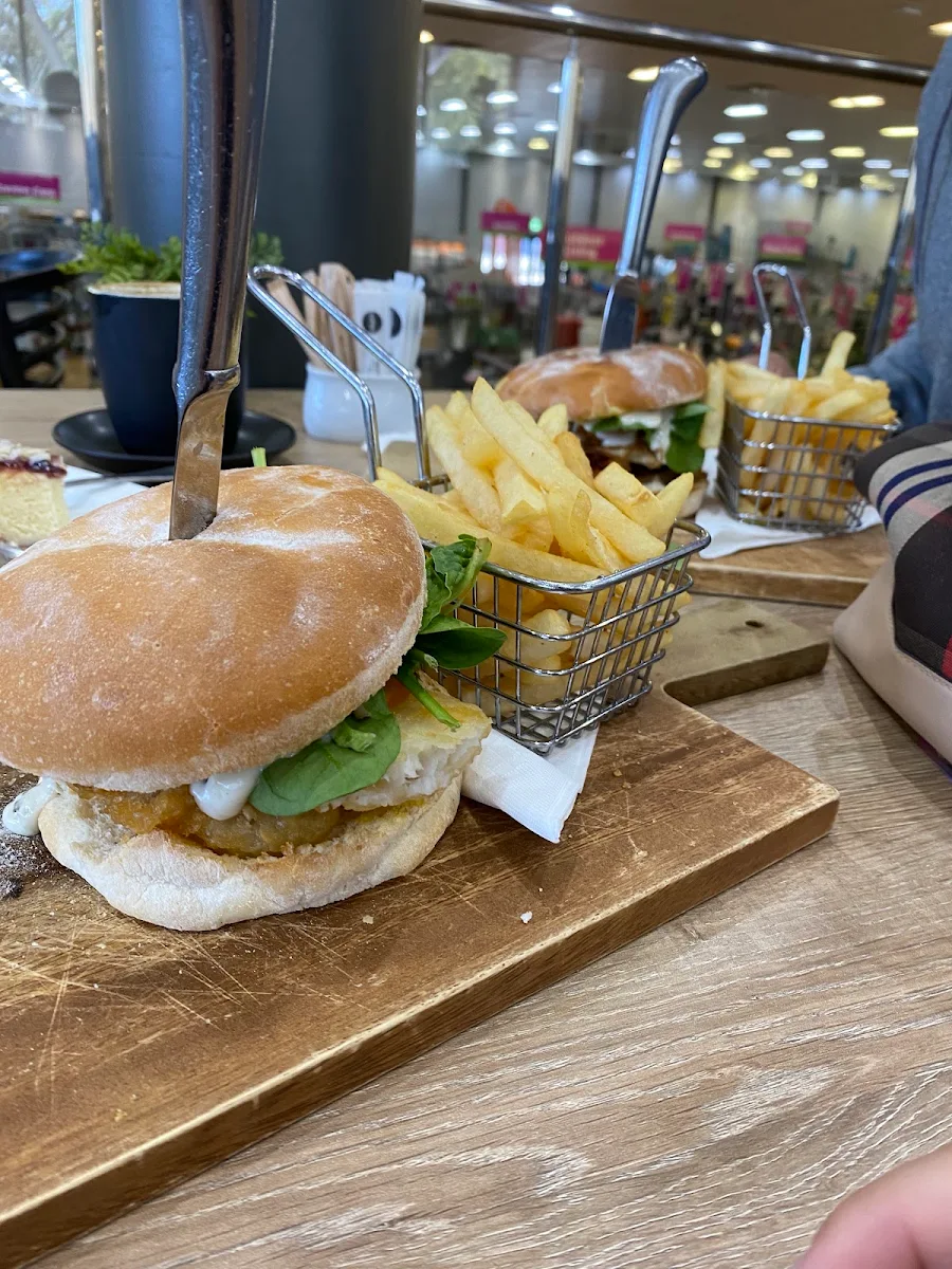 Fish Burger & Beef Burger