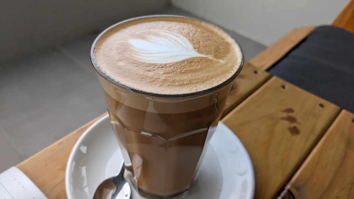 Hazelnut Latte, Green Mug Cafe
