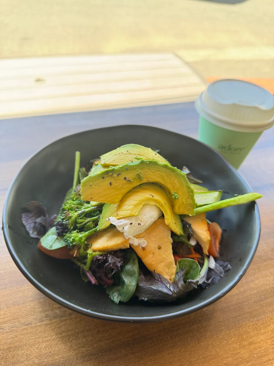 Highlights, Uppa Level Cafe