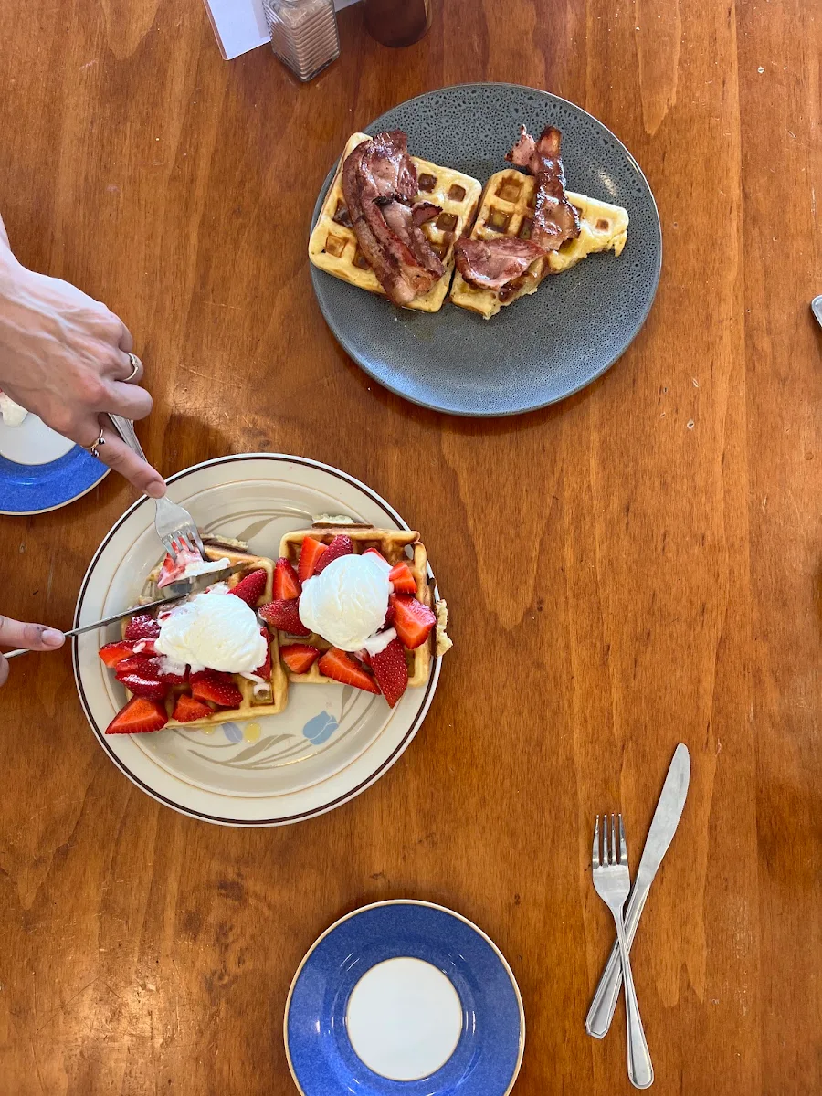 Highlights, Island Larder