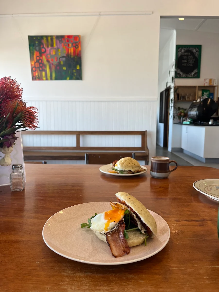 Highlights, Island Larder