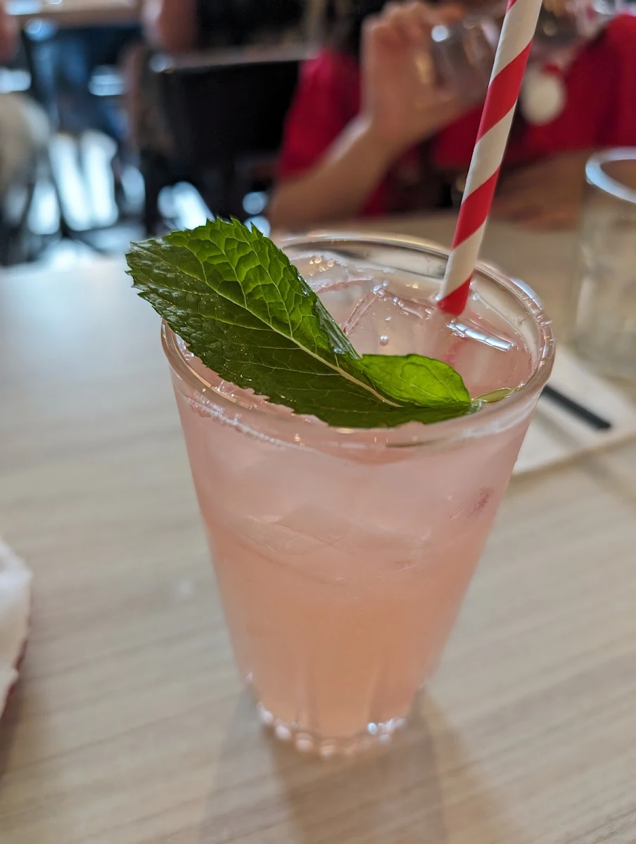 Rose Drink, Hanoi Rose