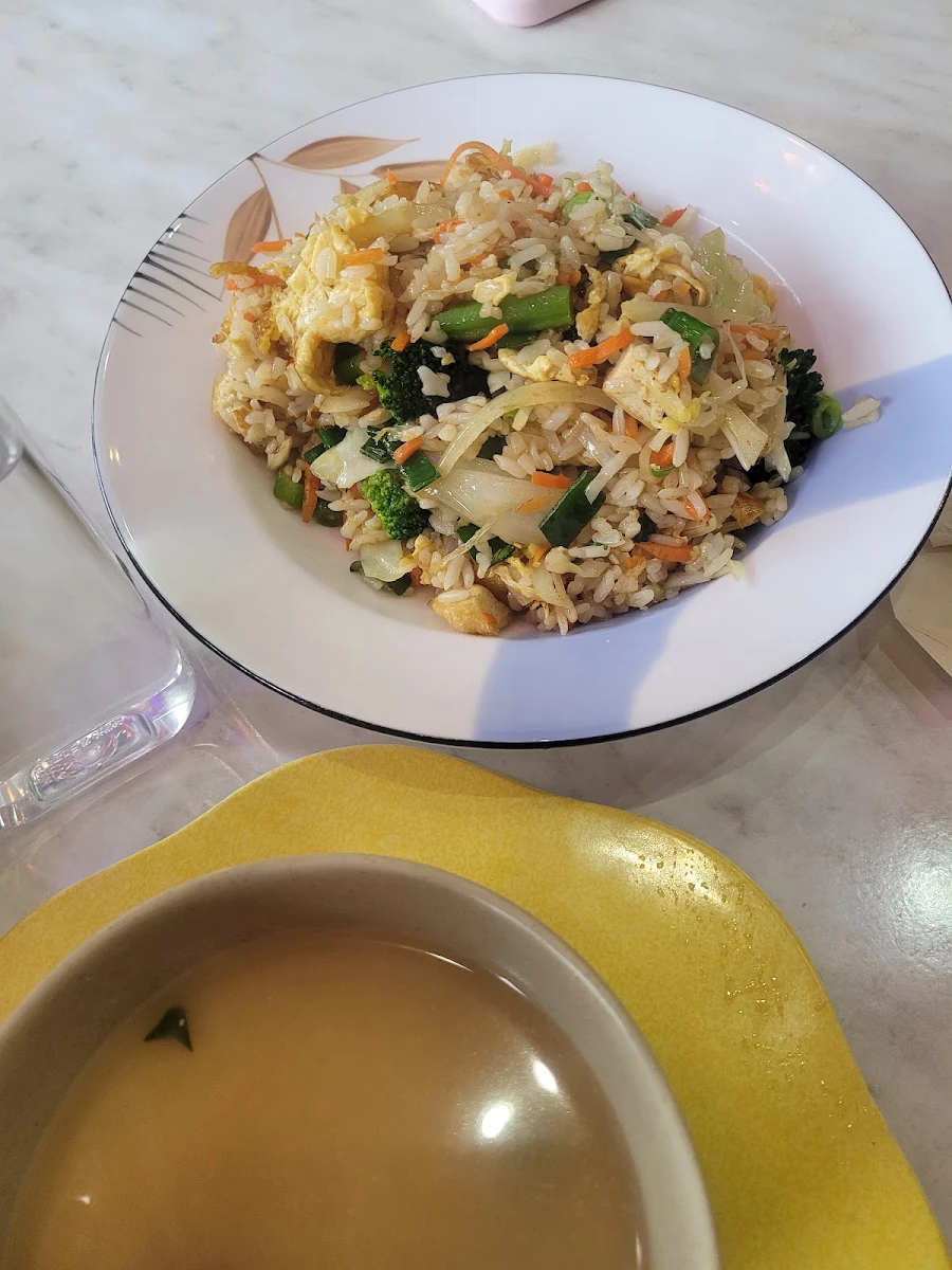 Vegetable Fried Rice, Sushi Noodle on Mair