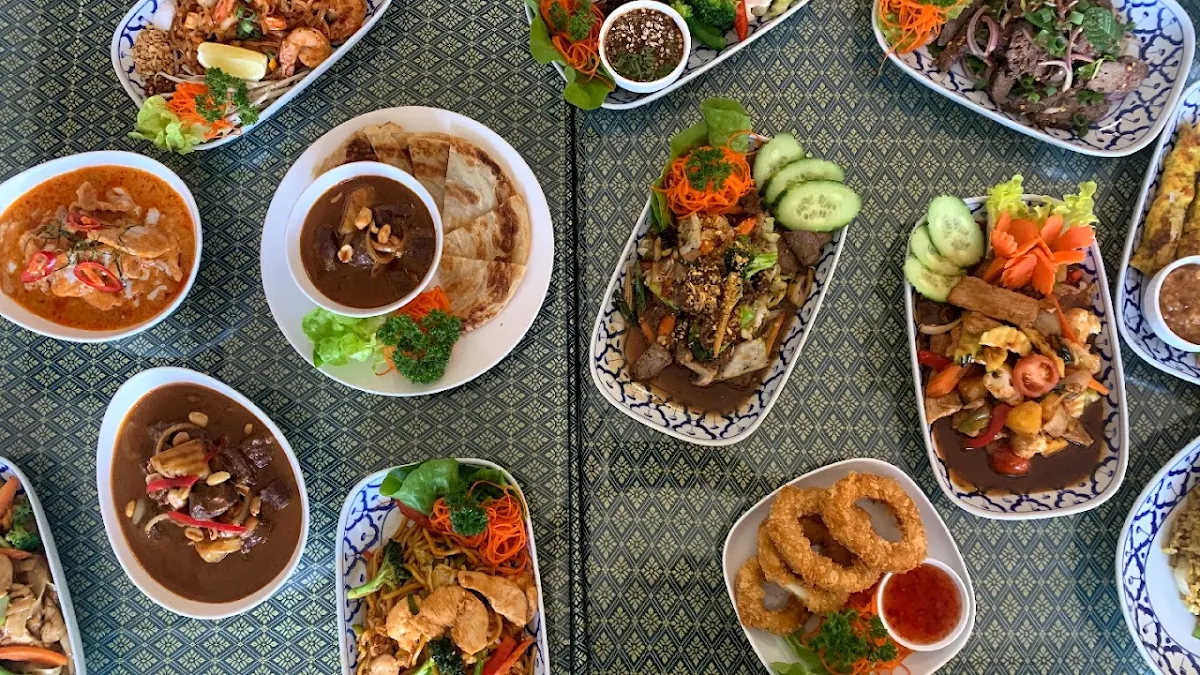 Highlights, Thai pacificpine Restaurant