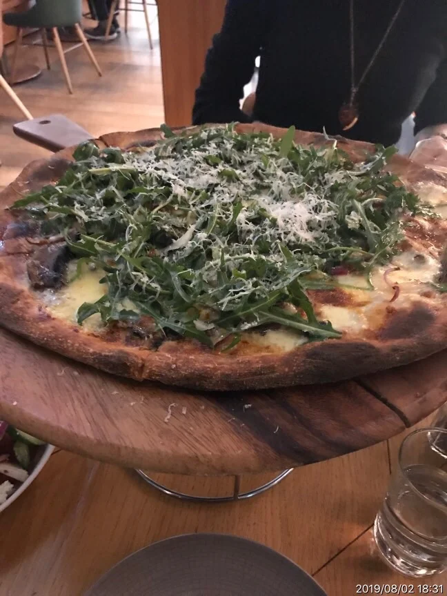 Large Mushroom Pizza
