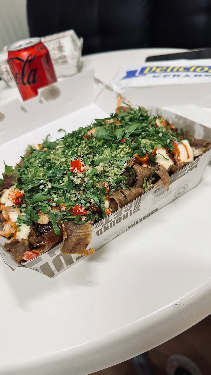 Highlights, Billy's Kebab's