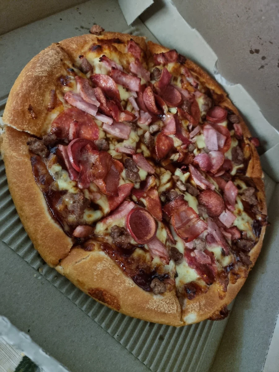 Highlights, Pizza Hut Mill Park