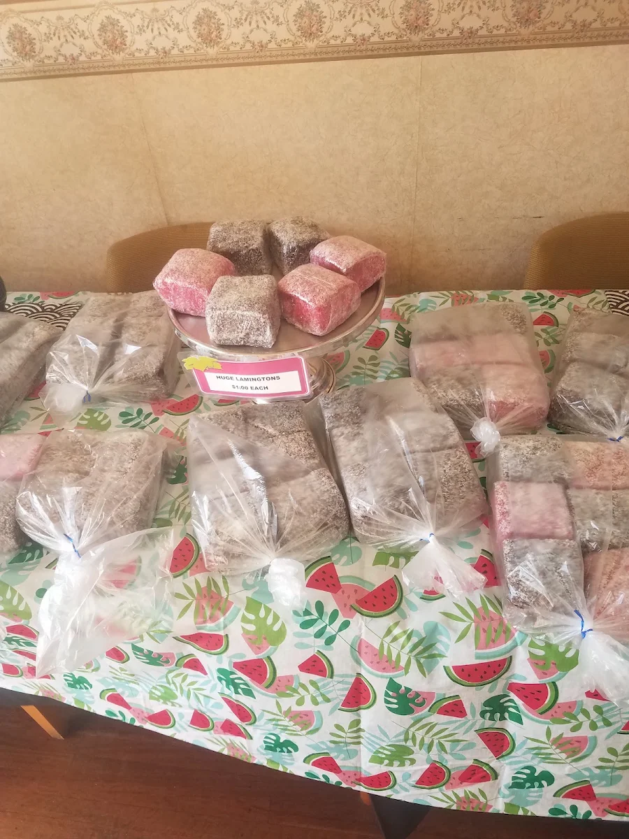 Lamingtons, Hot Bread Fred