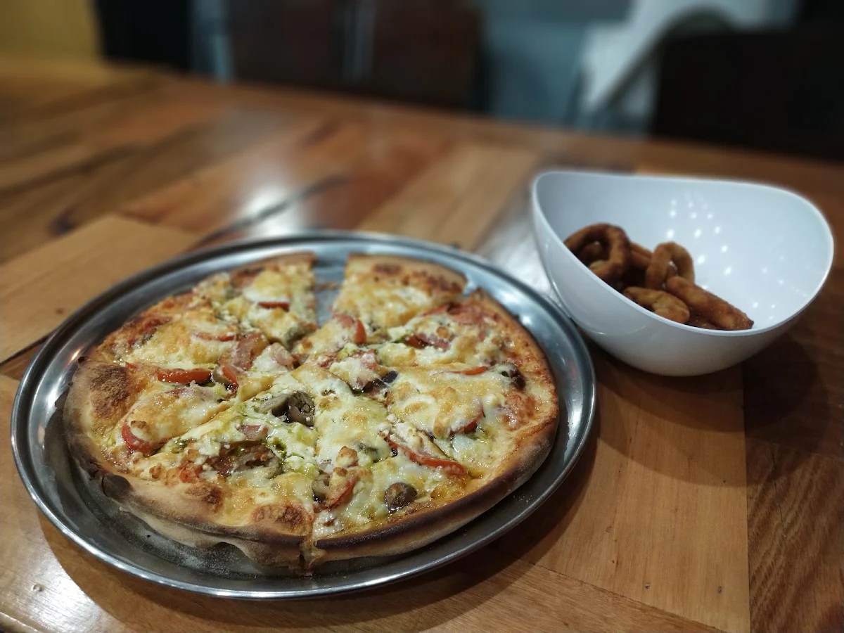 Highlights, Pizza O'Clock