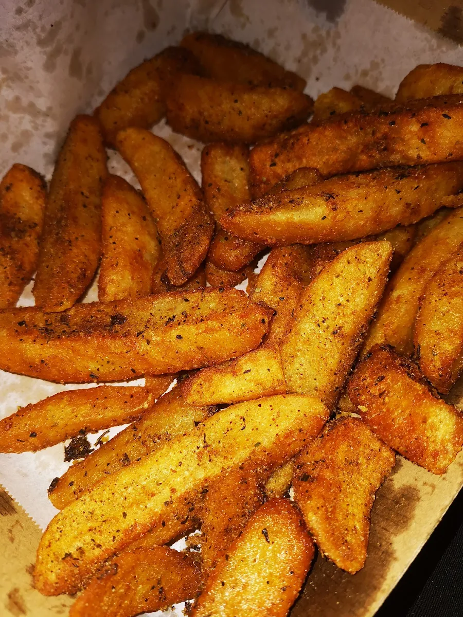VIC's Chips, Victoria's Pizza ‘N’ Beyond - Melton