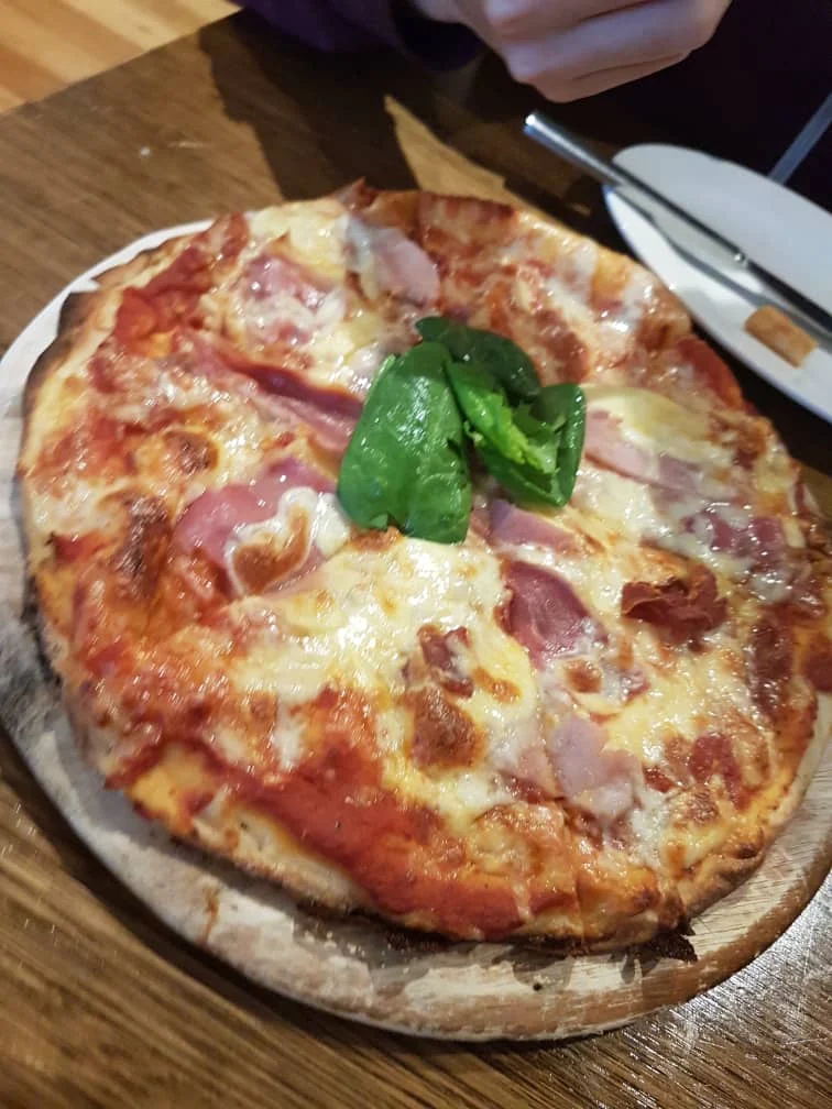 Pizza Instagram, The Coast Restaurant