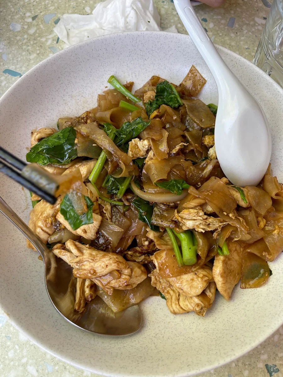 Pad Siew, Civic Asian Noodle House
