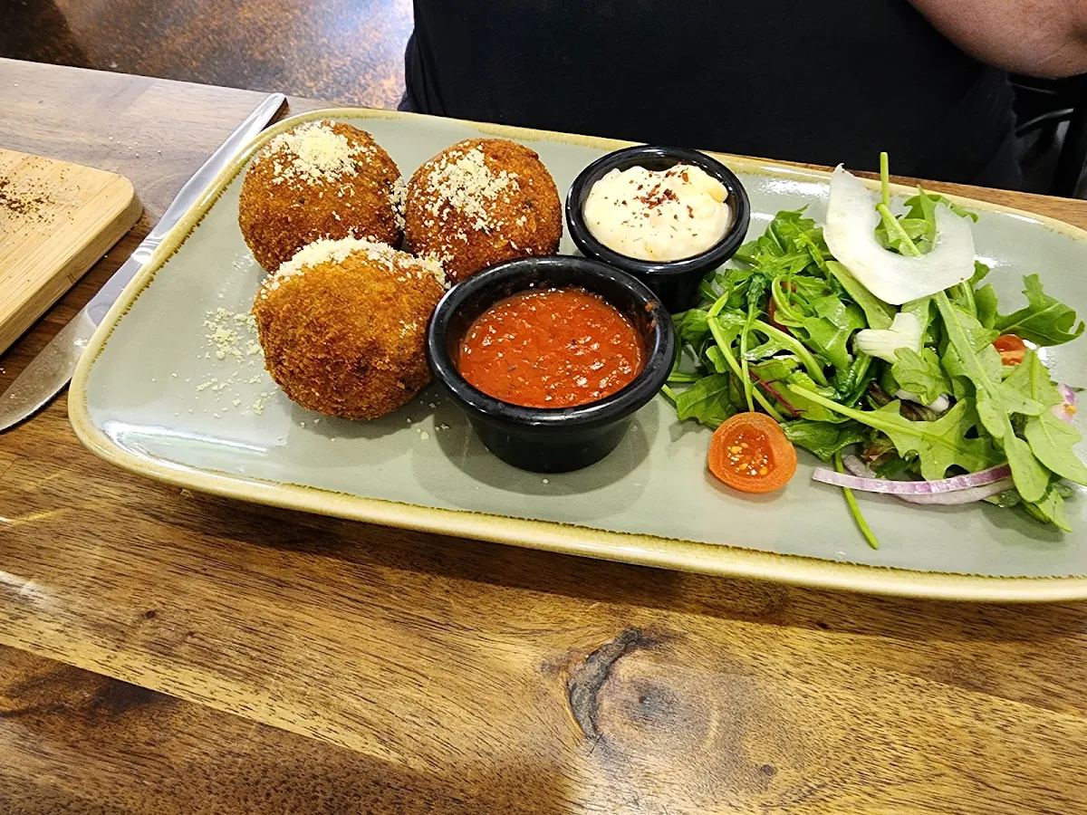 Arancini, Foodie's Bakery and Cafe restaurant