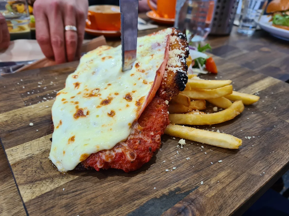 Parma, Foodie's Bakery and Cafe restaurant
