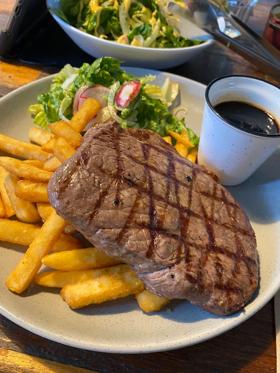 Rumpsteak, Banksia Hotel