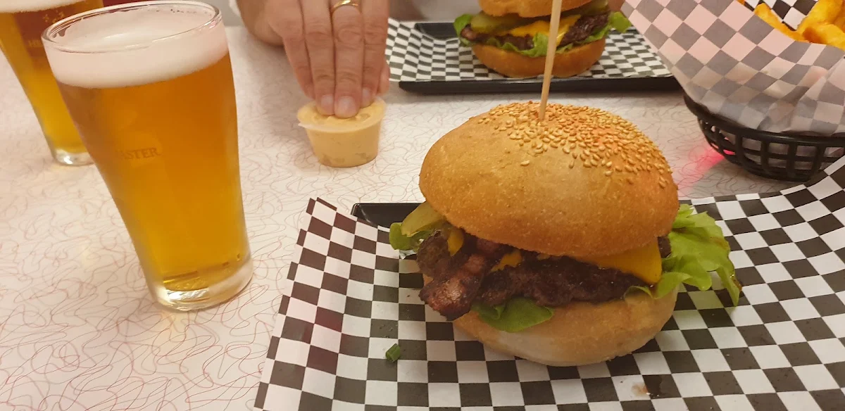 F250 Burger, Kustom Burgers Thornbury