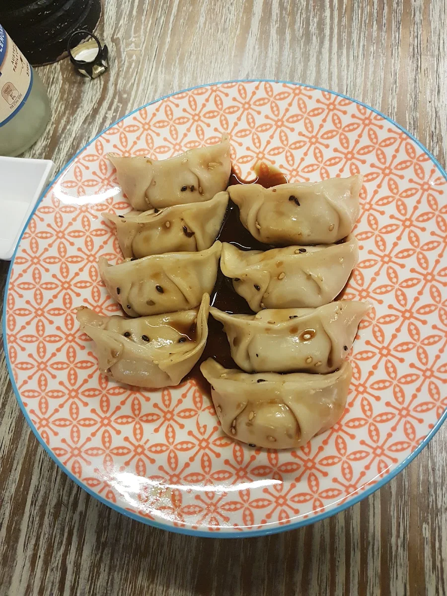 Dumplings, Mr Q