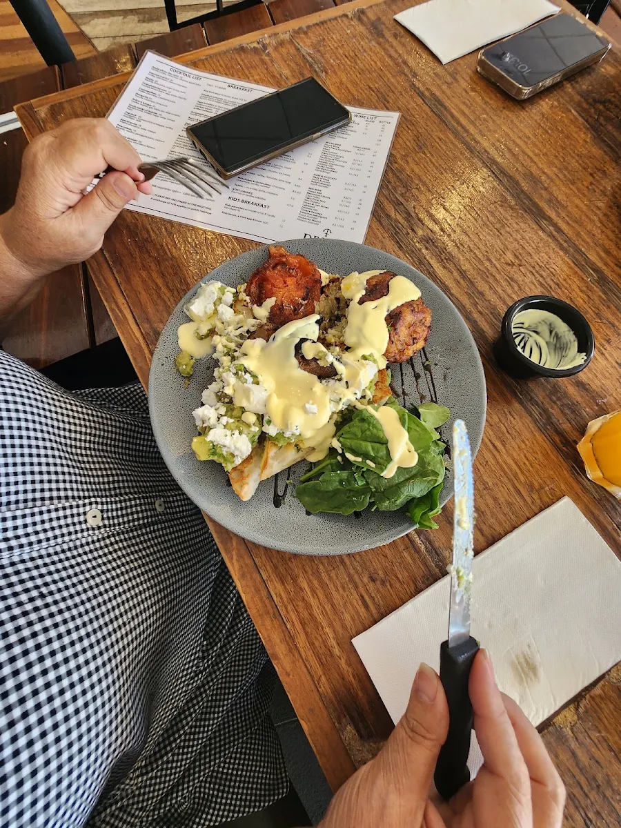 Smashed Avocado, Drift Bar