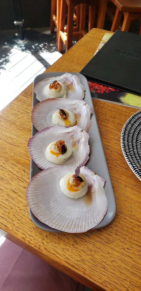 Half Shell Scallops