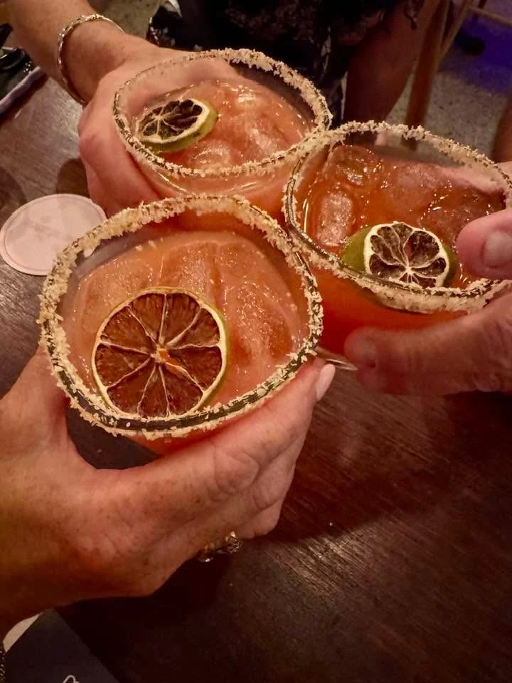 Bottomless Margaritas, Monsieur Chow