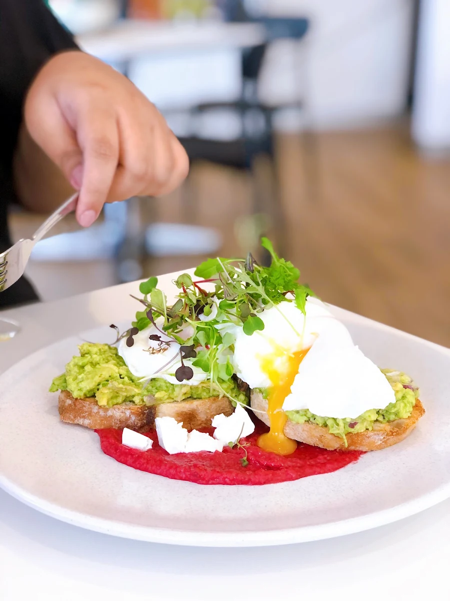Smashed Avocado, Melo Cafe