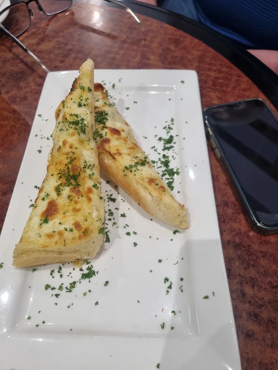 Cheesy Garlic Bread