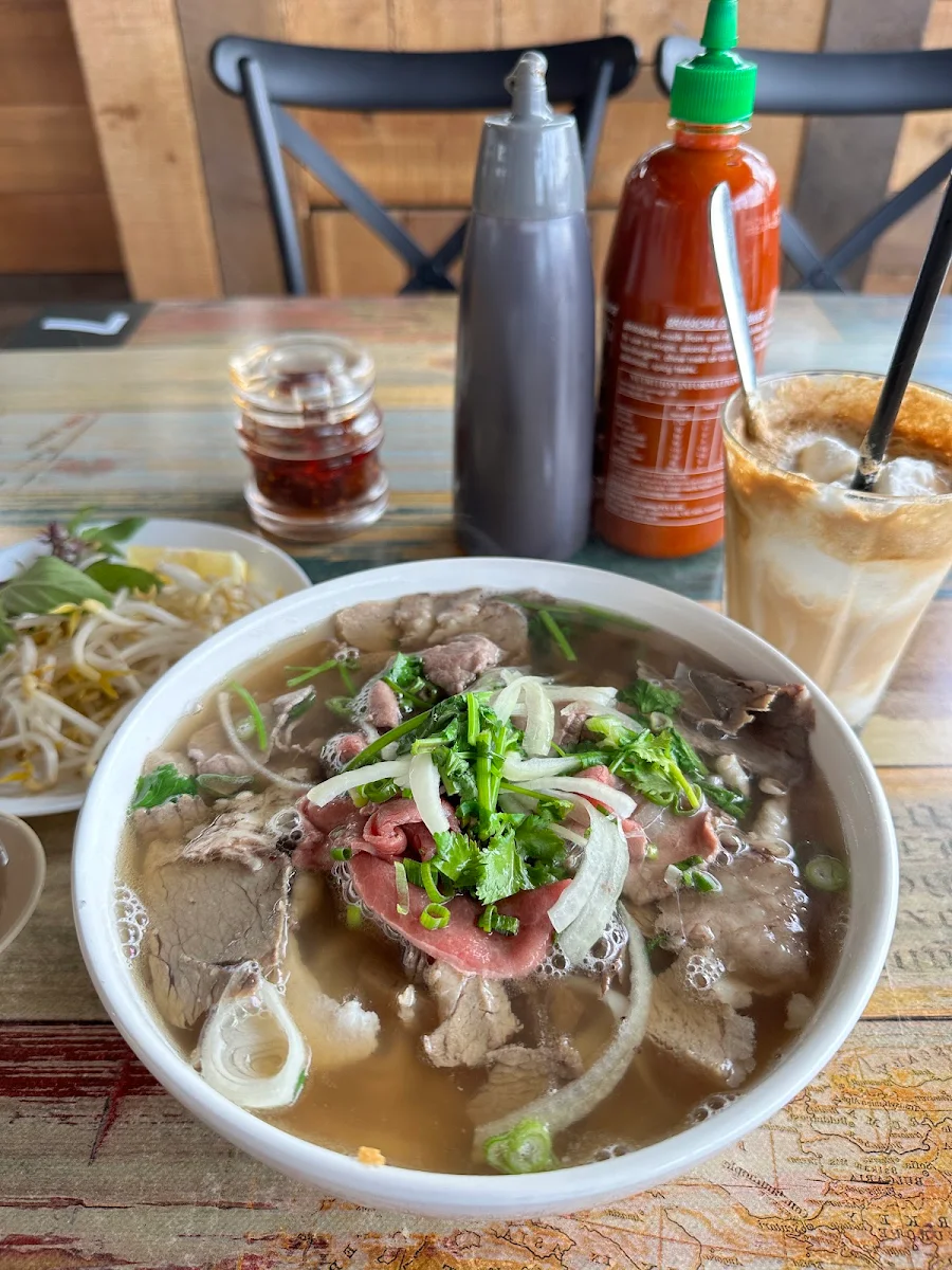 Combination Pho, Viet Corner Eatery
