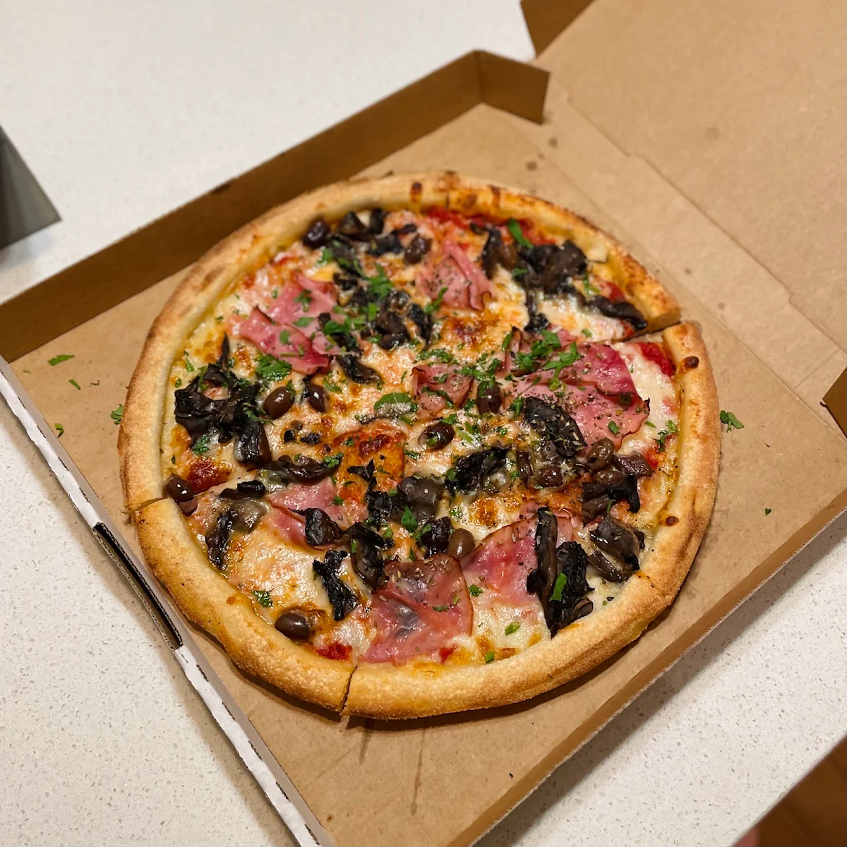 Capriciosa, Little Rita's