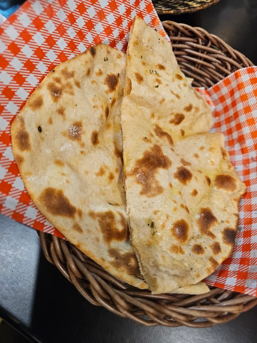 Plain Naan, Qalandari “The Taste of Karachi” Restaurant