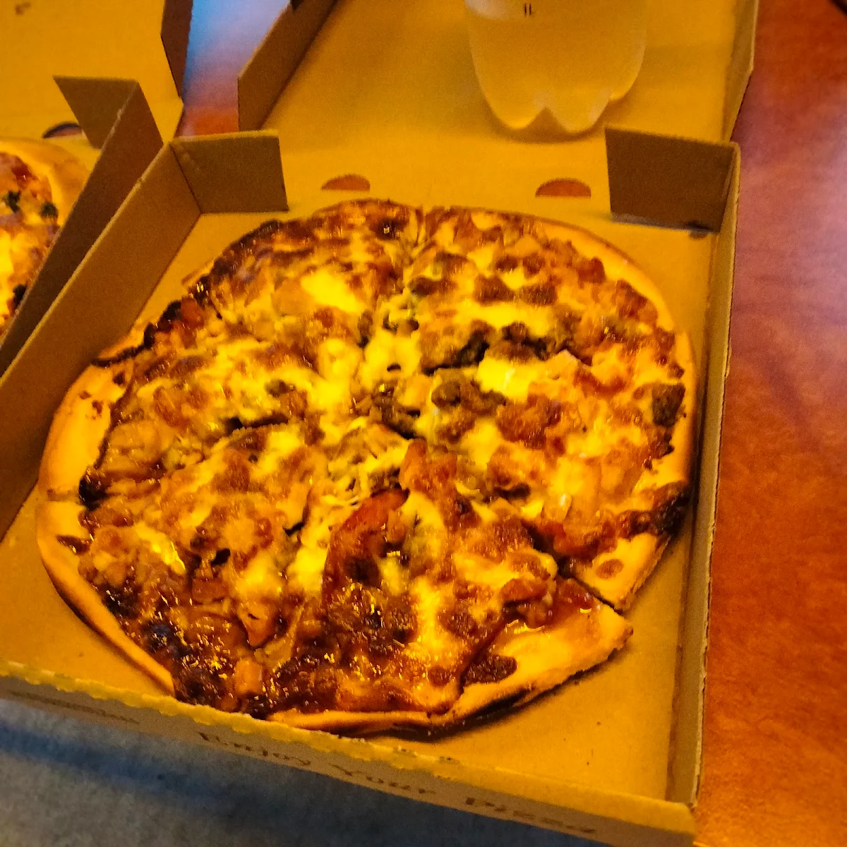 Highlights, Fresh Woodfire Pizza & Pasta