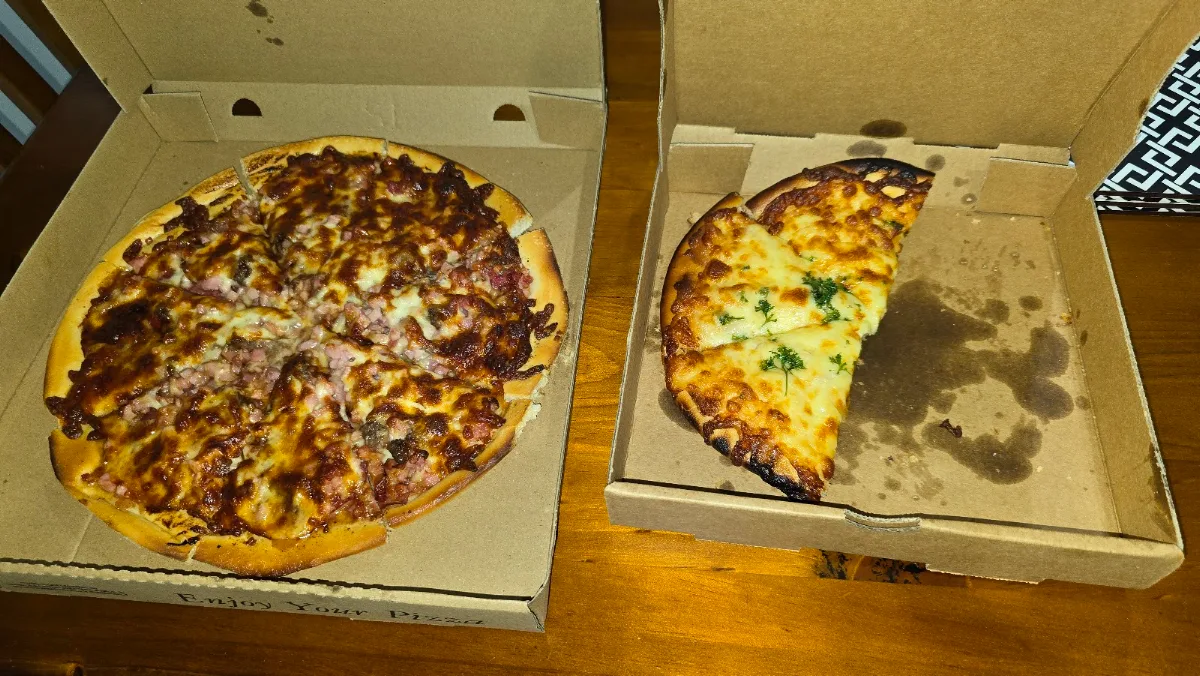 Highlights, Fresh Woodfire Pizza & Pasta