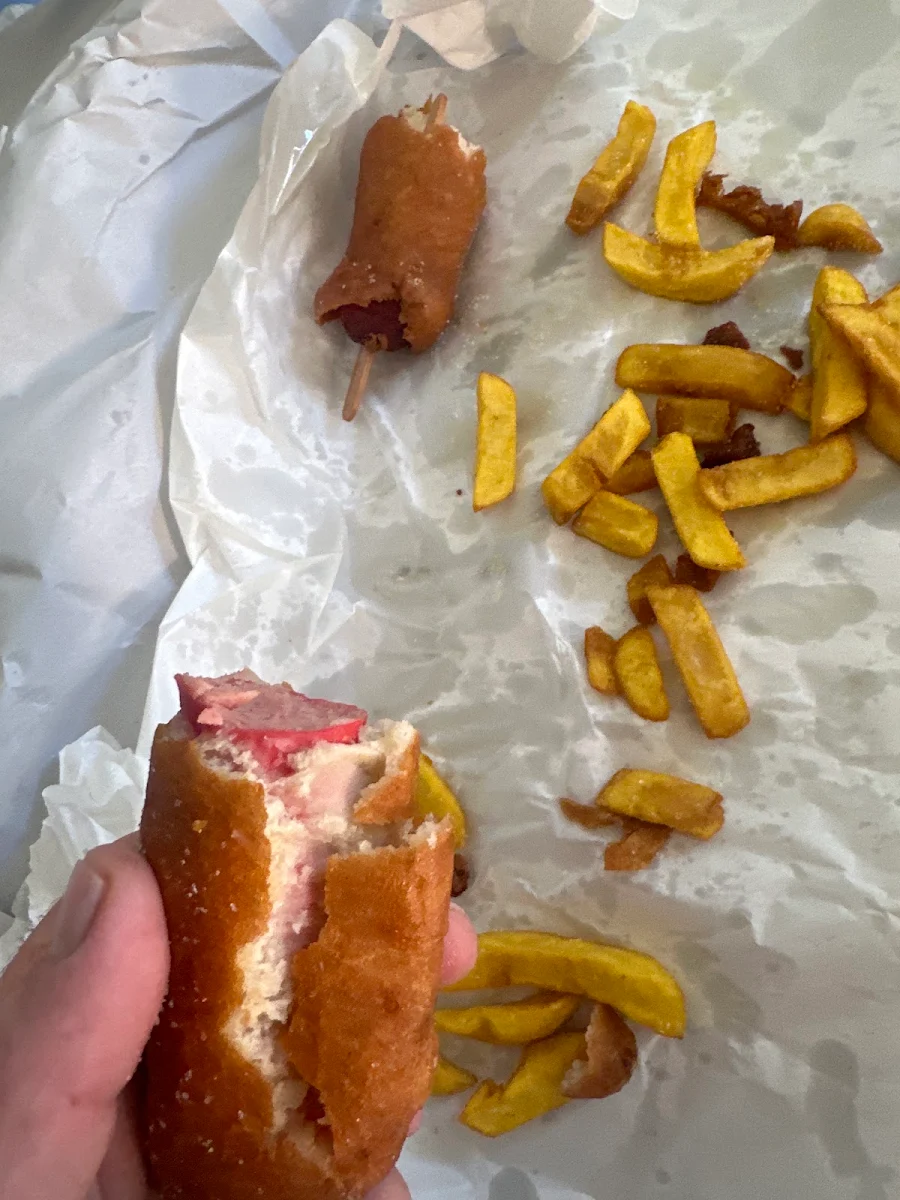 Battered Sav, O.T. Fish & Chips & Convenience Store