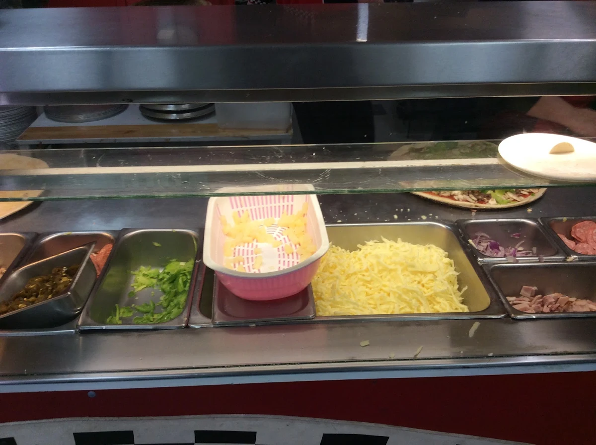 Highlights, Vinny's Pizza